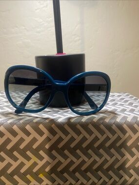 CHANEL Teal Oversized Round Frame Sunglasses